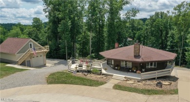 Here is a unique opportunity to own one of the original *round on Lake Mohawk Golf Club in Ohio - for sale on GolfHomes.com, golf home, golf lot