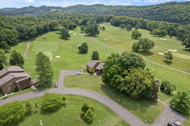 Upper Level condo located in Woodson Bend Resort. The Ultimate on Woodson Bend Resort in Kentucky - for sale on GolfHomes.com, golf home, golf lot