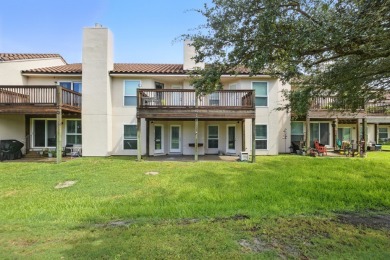 This coastal cutie is serving all the easy-breezy vibes in on Rockport Country Club in Texas - for sale on GolfHomes.com, golf home, golf lot