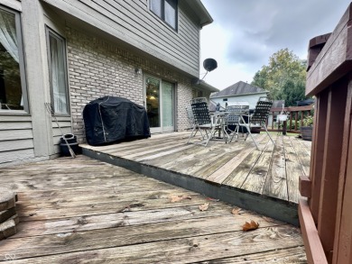 Welcome to this beautiful two-story home with 3 bedrooms and 2.5 on Foxcliff Golf Club in Indiana - for sale on GolfHomes.com, golf home, golf lot