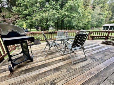 Welcome to this beautiful two-story home with 3 bedrooms and 2.5 on Foxcliff Golf Club in Indiana - for sale on GolfHomes.com, golf home, golf lot