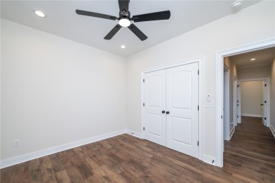 Price Below Recent Appraisal! 3 Bed | 2 Bath | 1,700 +/- Sqft | on The Rock At Jocassee in South Carolina - for sale on GolfHomes.com, golf home, golf lot