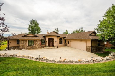 Discover luxury living in this impeccable home located in the on The Powder Horn Golf Club - Mountain in Wyoming - for sale on GolfHomes.com, golf home, golf lot