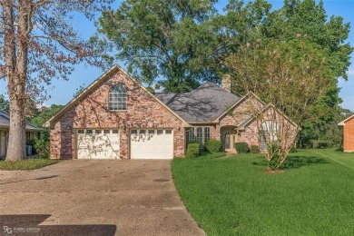 Lovely large home ready for new owners in Keithville's Meadowood on Meadow Lake Golf Club in Louisiana - for sale on GolfHomes.com, golf home, golf lot