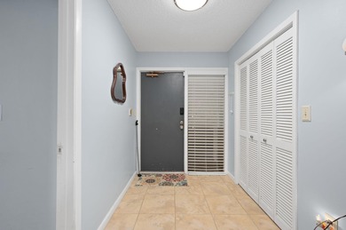 FIRST FLOOR 2 bedroom, 2 bath condo in the Meadowood Community on Meadowood Golf and Tennis Club in Florida - for sale on GolfHomes.com, golf home, golf lot