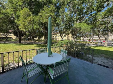 Come and see this well-maintained West Side Gem, a 1400 sq ft on On Top Of The World Golf Course in Florida - for sale on GolfHomes.com, golf home, golf lot
