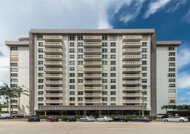 Welcome to this spacious  2-bed/2-bath condo in the heart of on Granada Golf Club in Florida - for sale on GolfHomes.com, golf home, golf lot