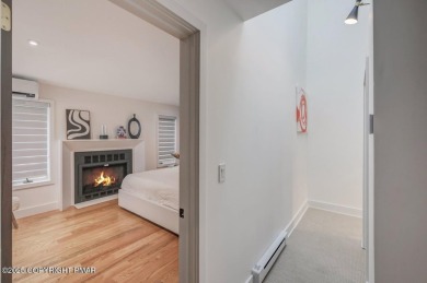 Fully Rebuilt Mountain Contemporary Townhome in Pinecrest Lake on Pinecrest Lake Golf and Country Club in Pennsylvania - for sale on GolfHomes.com, golf home, golf lot