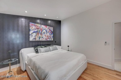 Fully Rebuilt Mountain Contemporary Townhome in Pinecrest Lake on Pinecrest Lake Golf and Country Club in Pennsylvania - for sale on GolfHomes.com, golf home, golf lot