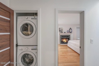 Fully Rebuilt Mountain Contemporary Townhome in Pinecrest Lake on Pinecrest Lake Golf and Country Club in Pennsylvania - for sale on GolfHomes.com, golf home, golf lot