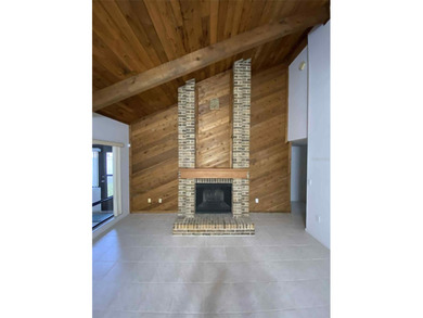 This beautiful, updated, move-in ready Wedgewood Golf Villa is on Tuscawilla Country Club in Florida - for sale on GolfHomes.com, golf home, golf lot
