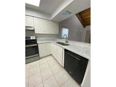 This beautiful, updated, move-in ready Wedgewood Golf Villa is on Tuscawilla Country Club in Florida - for sale on GolfHomes.com, golf home, golf lot