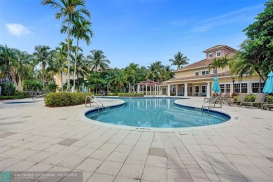 Welcome to this updated condo in Emerald Dunes, West Palm Beach on Emerald Dunes Golf Club in Florida - for sale on GolfHomes.com, golf home, golf lot