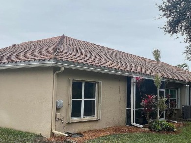 This beautiful home is a move-in ready, remodeled and very clean on The Links At Boynton Beach - The Family Course in Florida - for sale on GolfHomes.com, golf home, golf lot