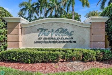 Welcome to this updated condo in Emerald Dunes, West Palm Beach on Emerald Dunes Golf Club in Florida - for sale on GolfHomes.com, golf home, golf lot