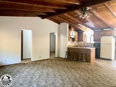 NEW PRICE! This charming single-level home has just been reduced on Pine Mountain Lake Country Club in California - for sale on GolfHomes.com, golf home, golf lot