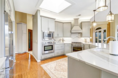 Welcome to 4 Florencia Court, a beautifully updated 3-bedroom, 3 on Country Club of Hilton Head in South Carolina - for sale on GolfHomes.com, golf home, golf lot