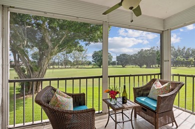 Stunning Panoramic View on the Golf !
This 2 bed / 2 bath on Hollybrook Golf and Tennis Club  in Florida - for sale on GolfHomes.com, golf home, golf lot