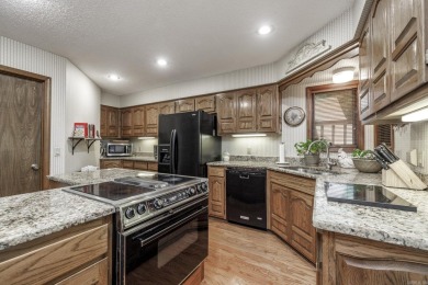 Villa Alegre Townhome wonderfully located on Burladero Trace on DeSoto Golf Course in Arkansas - for sale on GolfHomes.com, golf home, golf lot