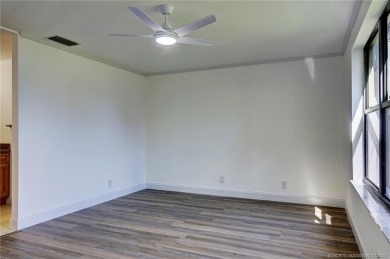 Renovated 1st floor condo in the heart of Palm City. No stairs! on Martin Downs Country Club in Florida - for sale on GolfHomes.com, golf home, golf lot