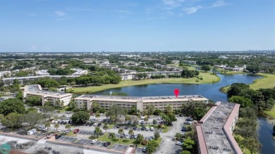 Price Reduced, Owner motivated! Beautiful Renovated 2/2 unit on on Wynmoor Golf Course in Florida - for sale on GolfHomes.com, golf home, golf lot