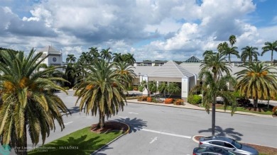 Price Reduced, Owner motivated! Beautiful Renovated 2/2 unit on on Wynmoor Golf Course in Florida - for sale on GolfHomes.com, golf home, golf lot