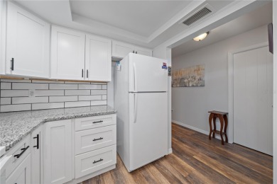 Beautifully Updated Home in Prime Venice Location - Close to on Jacaranda West Country Club in Florida - for sale on GolfHomes.com, golf home, golf lot