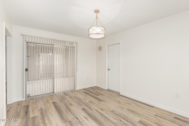 Fully updated Sun City home offering 3 bedrooms, 2 baths, and 1 on Sun City Lakes West and East in Arizona - for sale on GolfHomes.com, golf home, golf lot