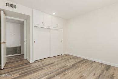 Fully updated Sun City home offering 3 bedrooms, 2 baths, and 1 on Sun City Lakes West and East in Arizona - for sale on GolfHomes.com, golf home, golf lot