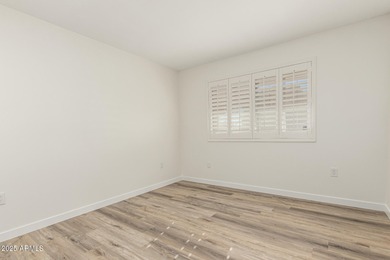 Fully updated Sun City home offering 3 bedrooms, 2 baths, and 1 on Sun City Lakes West and East in Arizona - for sale on GolfHomes.com, golf home, golf lot