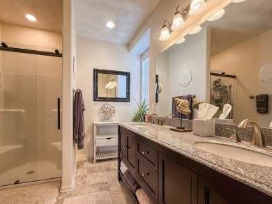 Fantastic opportunity to own this 3 bedroom/2bath condo not far on Bay Creek Golf Club in Virginia - for sale on GolfHomes.com, golf home, golf lot
