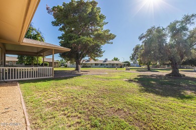 Fully updated Sun City home offering 3 bedrooms, 2 baths, and 1 on Sun City Lakes West and East in Arizona - for sale on GolfHomes.com, golf home, golf lot