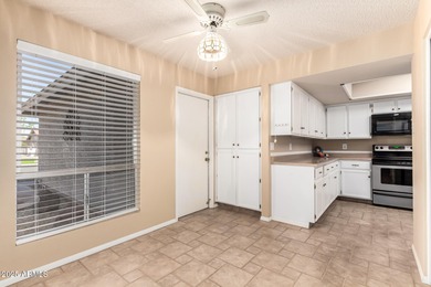 Discover the charm of active adult living in the beautiful on Cottonwood Country Club in Arizona - for sale on GolfHomes.com, golf home, golf lot