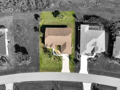 Welcome to this beautifully maintained 3-bedroom, 2-bathroom on Rotonda Golf and Country Club - Long Marsh  in Florida - for sale on GolfHomes.com, golf home, golf lot