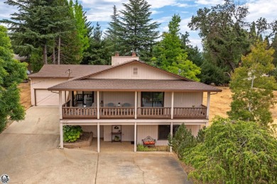 Spacious and Inviting Mountain Home Retreat near beaches and on Pine Mountain Lake Country Club in California - for sale on GolfHomes.com, golf home, golf lot