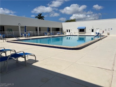 CLEAN, CRISP and FRESHLY PAINTED CORNER UNIT! This condo is on Myerlee Country Club in Florida - for sale on GolfHomes.com, golf home, golf lot