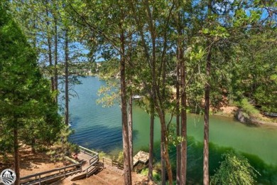 LAKE FRONT ~ PRIVATE DOCK~ GREAT LOCATION ~ WATERSKI SLALOM on Pine Mountain Lake Country Club in California - for sale on GolfHomes.com, golf home, golf lot