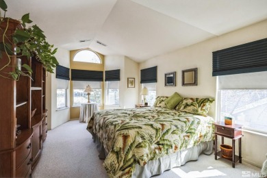NEW HEFTY PRICE IMPROVEMENT! Charming 2-bedroom, 2.5-bath home on LakeRidge Golf Course in Nevada - for sale on GolfHomes.com, golf home, golf lot