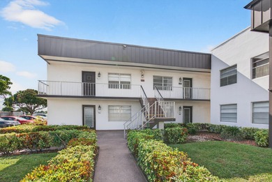 Kings Point - 2 Bedroom, 2 Bath Condo with Golf & Water on Kings Point Golf -Flanders Way in Florida - for sale on GolfHomes.com, golf home, golf lot