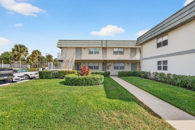 Kings Point - Bright & Airy 1 Bedroom, 1.5 Bath Condo Near on Kings Point Golf -Flanders Way in Florida - for sale on GolfHomes.com, golf home, golf lot