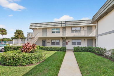Kings Point - Bright & Airy 1 Bedroom, 1.5 Bath Condo Near on Kings Point Golf -Flanders Way in Florida - for sale on GolfHomes.com, golf home, golf lot