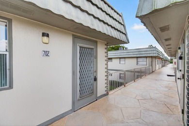 Kings Point - Bright & Airy 1 Bedroom, 1.5 Bath Condo Near on Kings Point Golf -Flanders Way in Florida - for sale on GolfHomes.com, golf home, golf lot