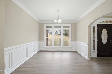 Golf Course View, Community Pool - 3 bedroom, 2.5 bath home with on The Neuse Golf Club in North Carolina - for sale on GolfHomes.com, golf home, golf lot