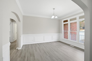 Golf Course View, Community Pool - 3 bedroom, 2.5 bath home with on The Neuse Golf Club in North Carolina - for sale on GolfHomes.com, golf home, golf lot