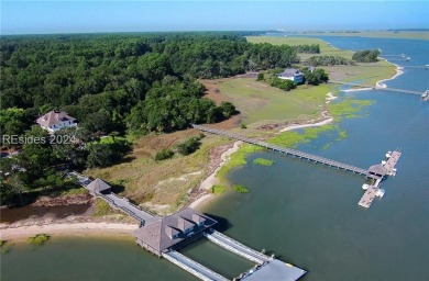 Almost 3/4 acres property that backs up to a pond  surrounded by on Haig Point Golf Club in South Carolina - for sale on GolfHomes.com, golf home, golf lot