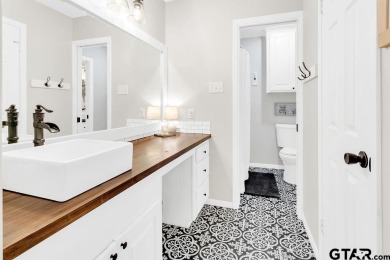 PRICED BELOW APPRAISAL VALUE! SELLER TO PAY HIDEAWAY INITIATION on Hide-A-Way Lake Golf Course in Texas - for sale on GolfHomes.com, golf home, golf lot