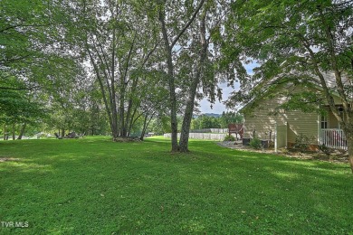 Cozy Mountain-View Home in the Heart of Bristol, TN. Tucked away on Country Club of Bristol in Tennessee - for sale on GolfHomes.com, golf home, golf lot