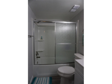 Beautifully furnished ground floor 2 bed / 2 bath Condo located on Isla Del Sol Yacht and Country Club in Florida - for sale on GolfHomes.com, golf home, golf lot