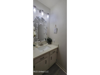 Highpoint - Golf Course Townhome - Rare OpportunityThis on Diamondhead Country Club in Mississippi - for sale on GolfHomes.com, golf home, golf lot