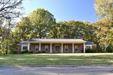 This elegant home in Stonebrook overlooks the Helena Country on Helena Country Club in Arkansas - for sale on GolfHomes.com, golf home, golf lot